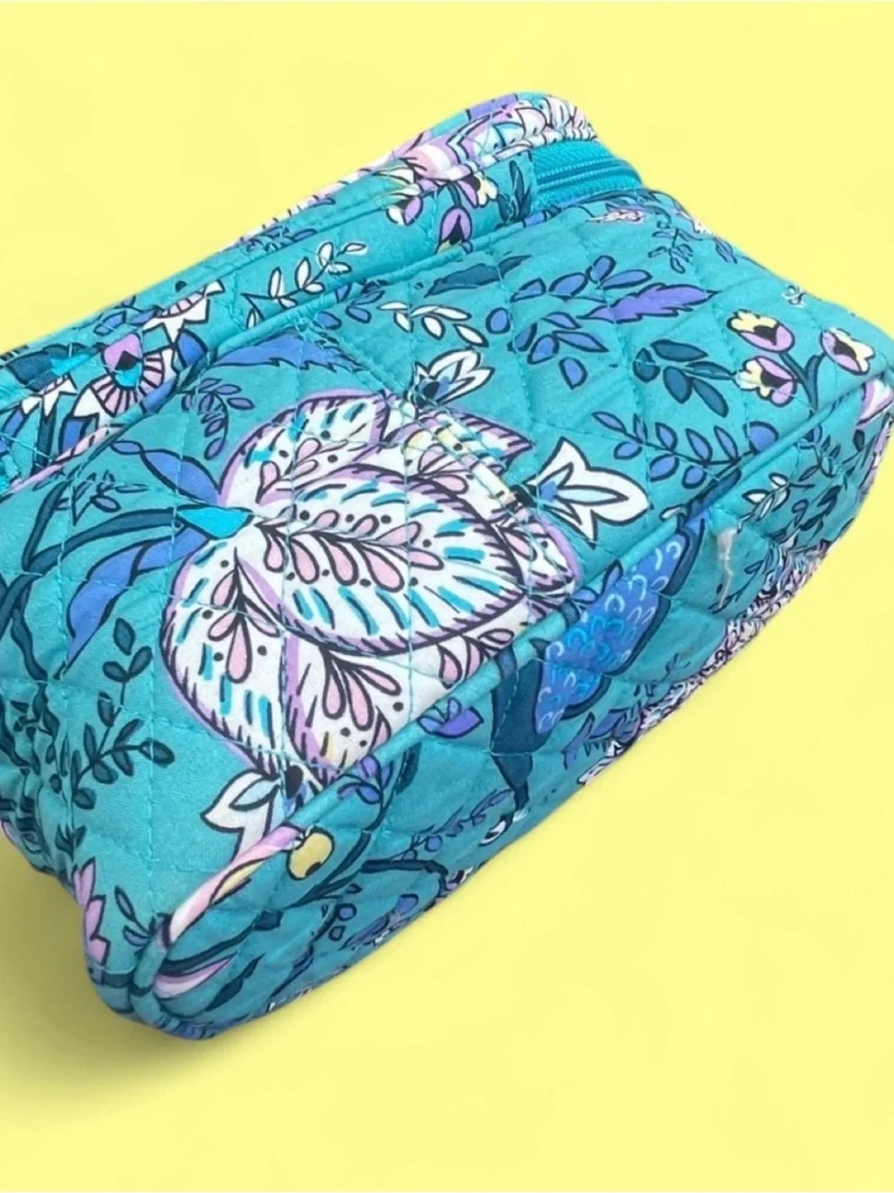 Vera Bradley peacock garden Teal Floral Quilted Cosmetic Case - Picture 5 of 5